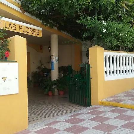 Hotel Las Flores *