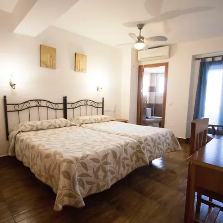 Las Flores Hotel